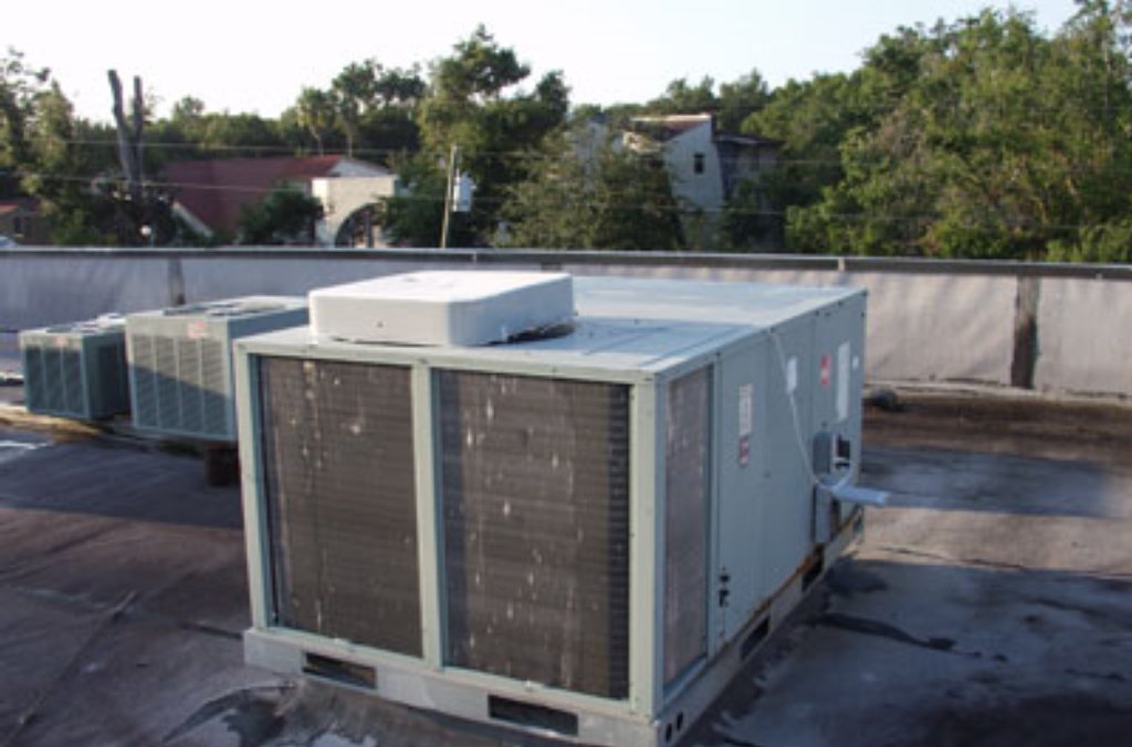 AC